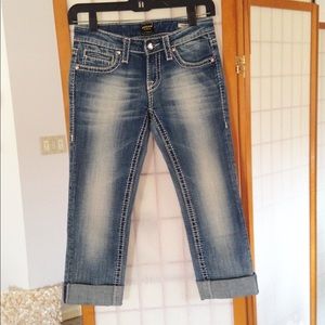 🌷HPx3!🌷Anoname Capri Jeans